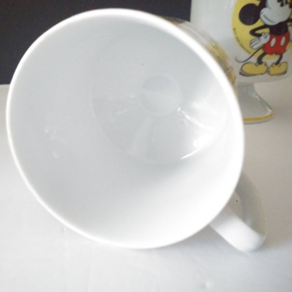 Disney Pedestal Vintage Coffee Mug Set - Picture 7 of 8